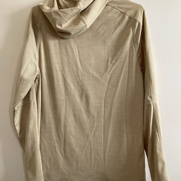 Adidas size small long sleeve with hood - Picture 4 of 4